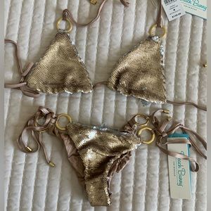 Beach bunny sirens song set